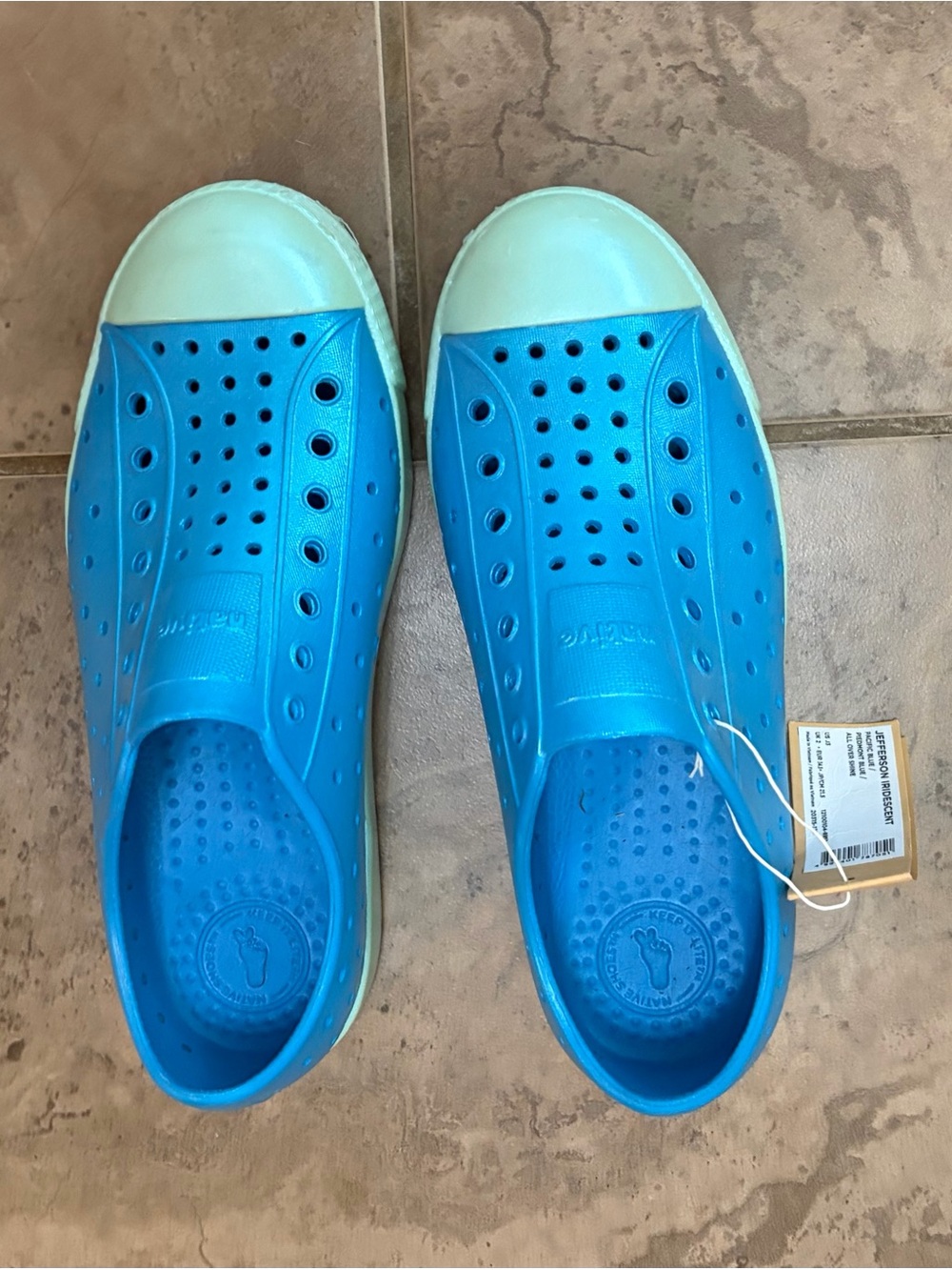 Native Shoes Jefferson Iridescent Youth J3 Pacific Blue Slip On Shoes NWT